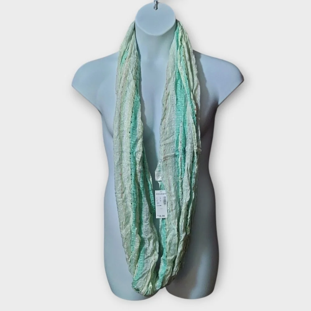 NWT Dress Barn Seaglass Green and Cream Infinity Scarf